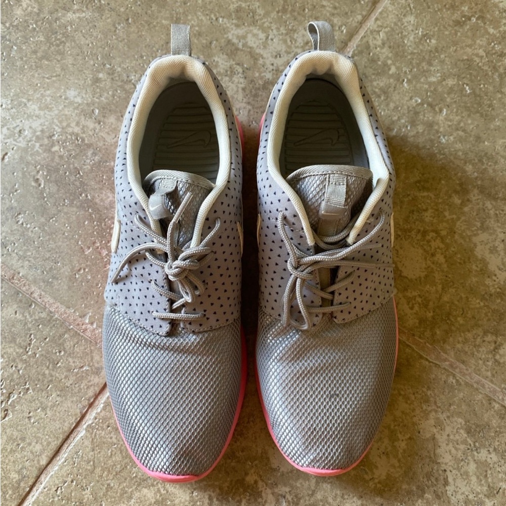 Nike Shoes for women | Nike Roshe One Athletic Sneakers Womens size 11 - Picture 4 of 12